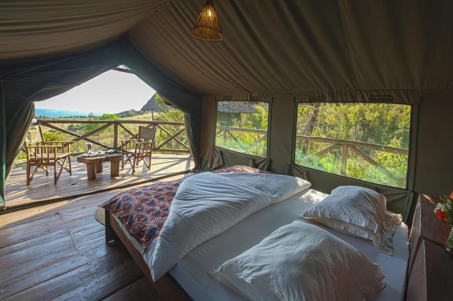 Rhotia Valley Tented Lodge And Children'S Home Karatu Exteriér fotografie