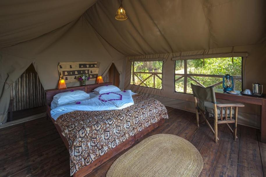 Rhotia Valley Tented Lodge And Children'S Home Karatu Exteriér fotografie